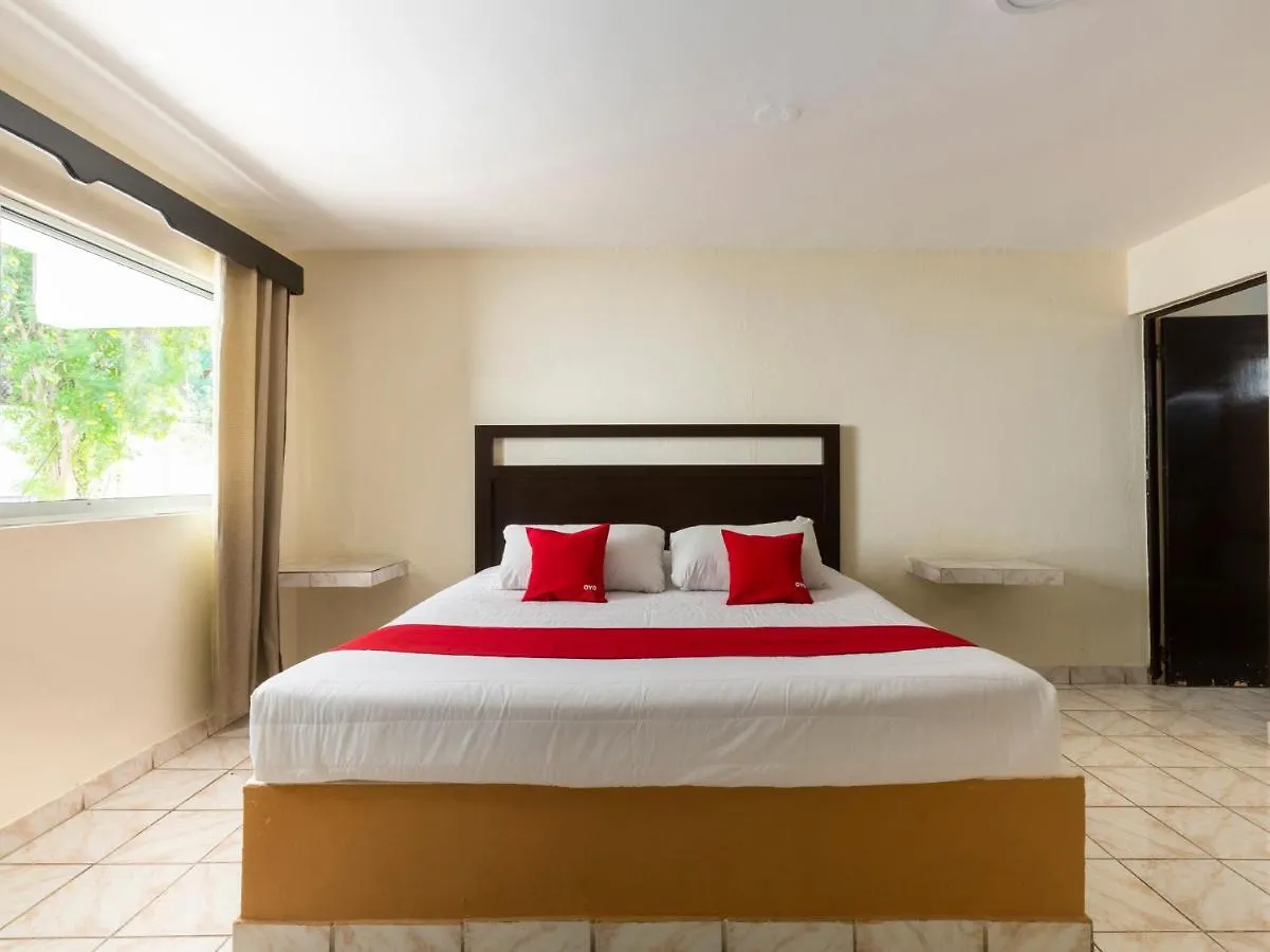 Oyo Hotel Real Dorado Cabo San Lucas 2*,